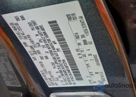 2015 Ford Escape Titanium z USA, uszkodzony, nr VIN 1FMCU9J94FUB72709